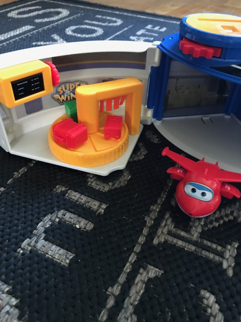 Super Wings Control Tower