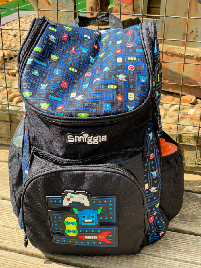 Smiggle best sale boys backpack